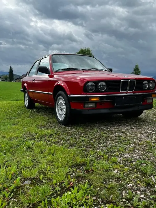 BMW 3 Series 1986 photo 3