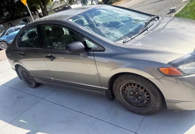 Honda Civic 2006 photo 2