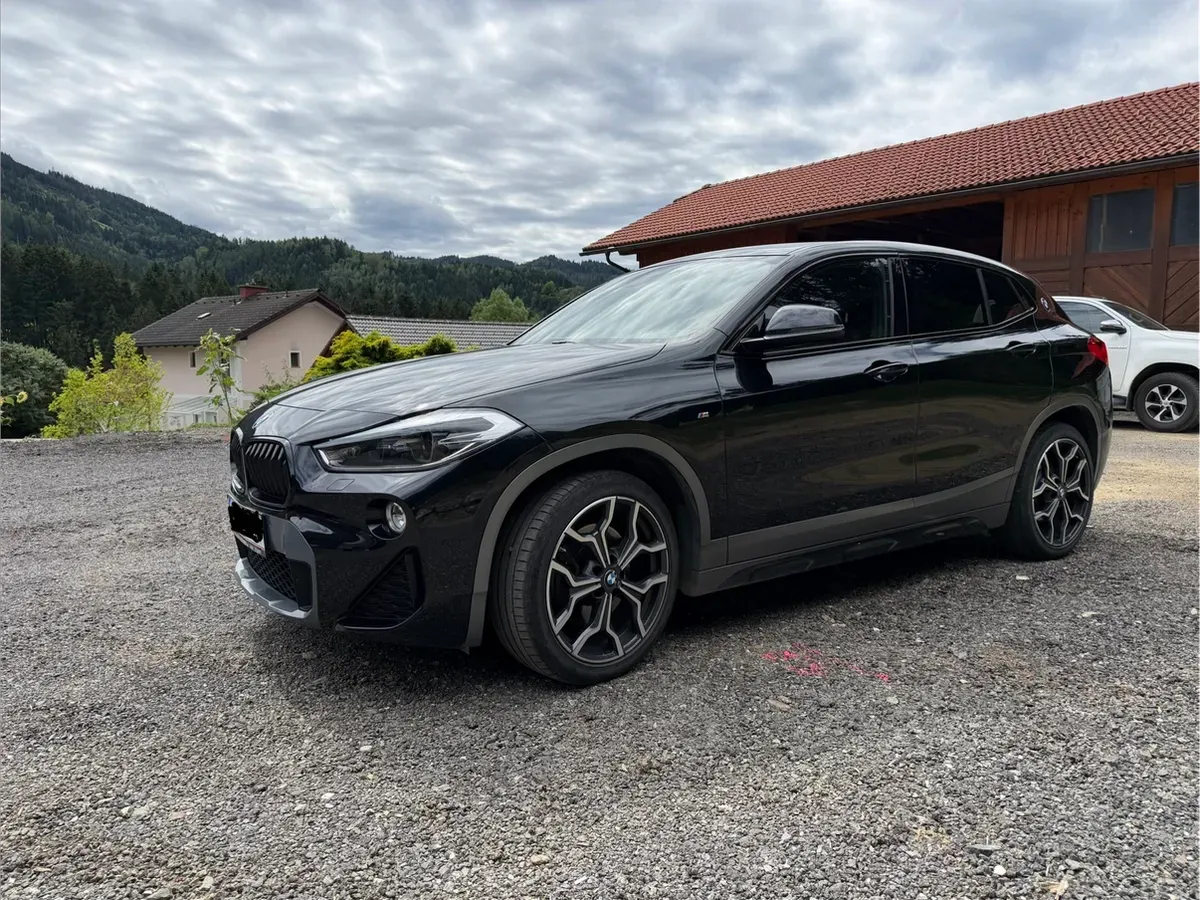 BMW X2 2018 photo 2