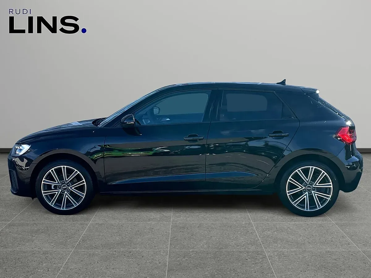 Audi A1 2026 photo 2