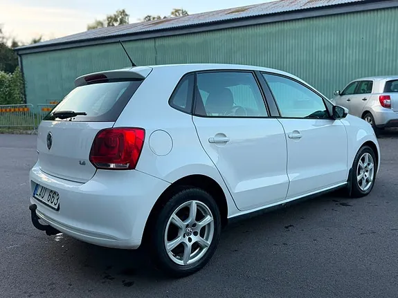 Volkswagen Polo 2011 photo 5