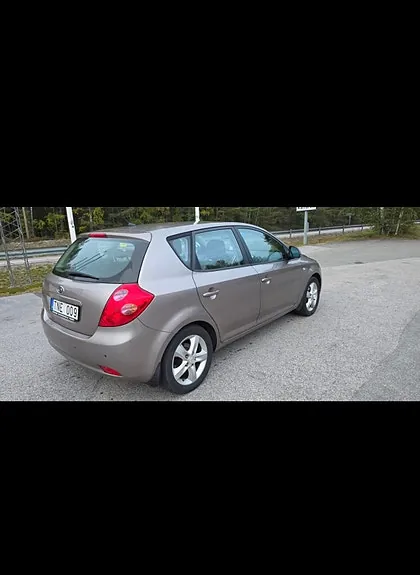 Kia Ceed 2007 photo 4
