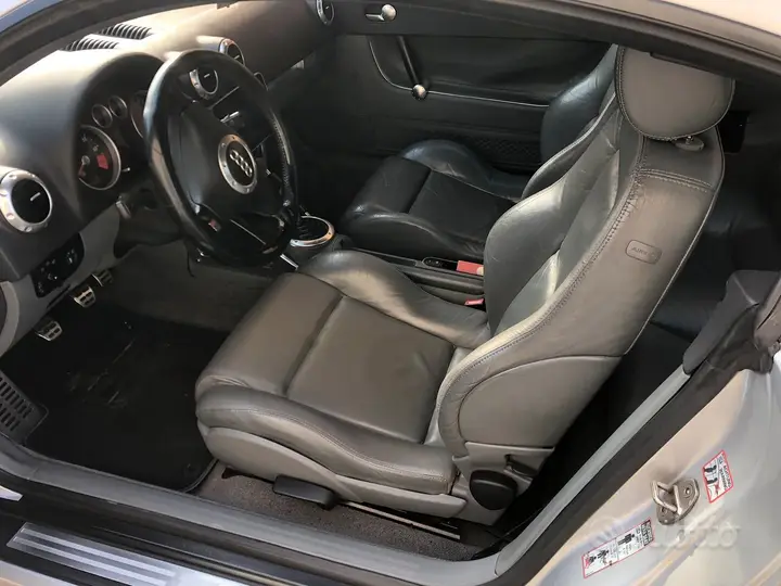 Audi Tt 2001 photo 3