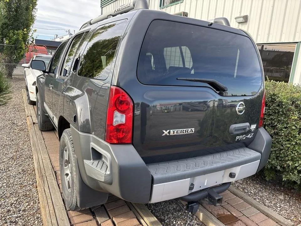 Nissan Xterra 2011 photo 3