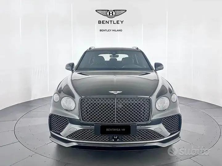 Bentley Bentayga 2026 photo 2