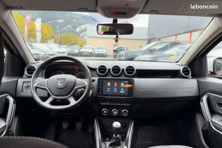 Dacia Duster 2022 photo 3