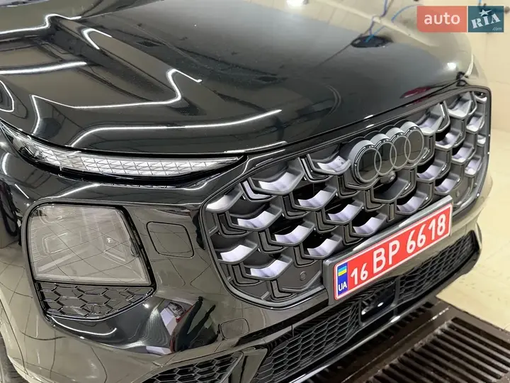 Audi Q7 2026 photo 4