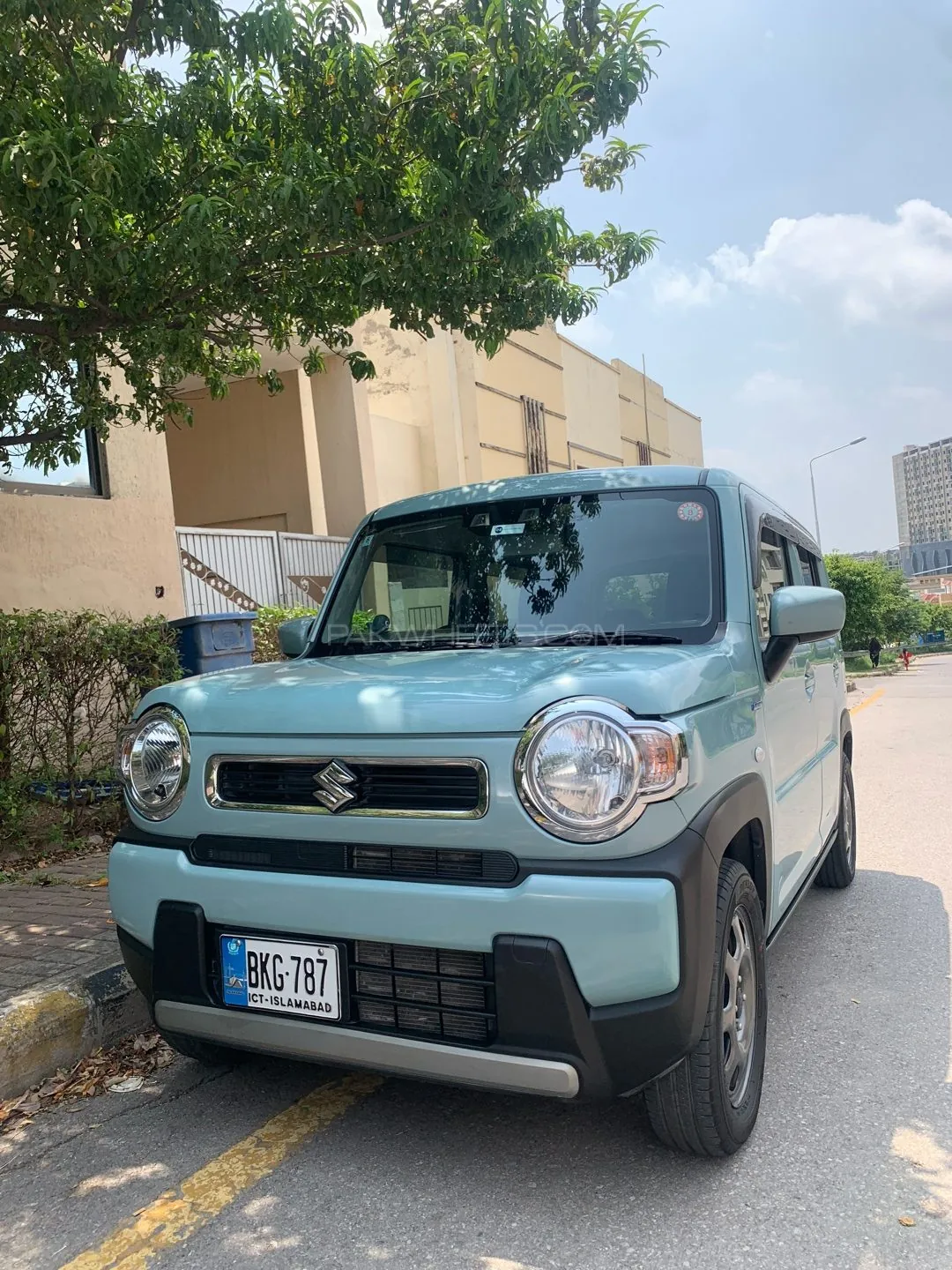 Suzuki Hustler