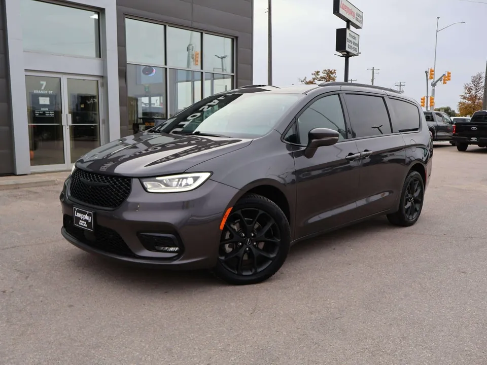 Chrysler Pacifica 2021 photo 2