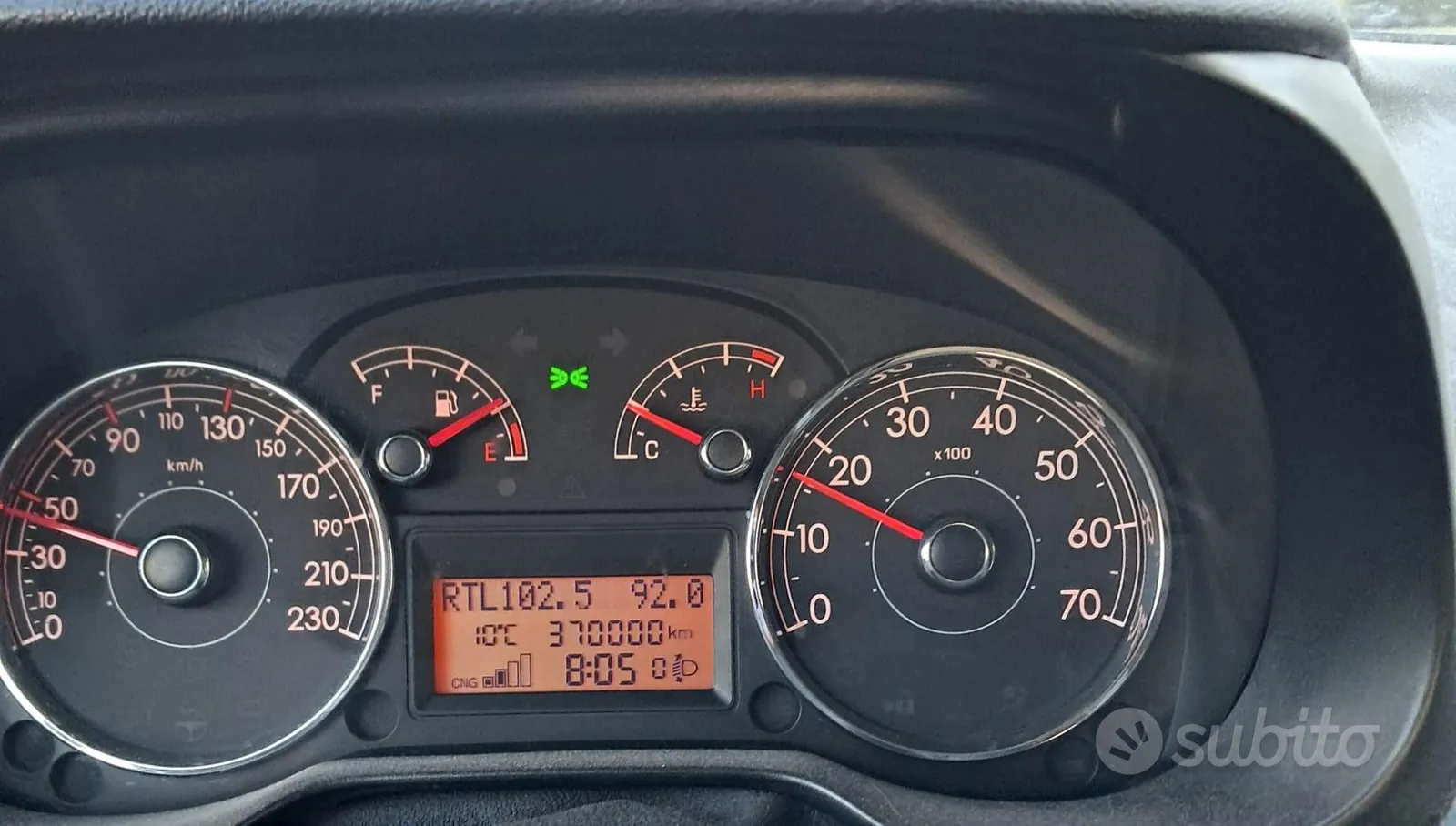 Fiat Grande Punto 2008 photo 4