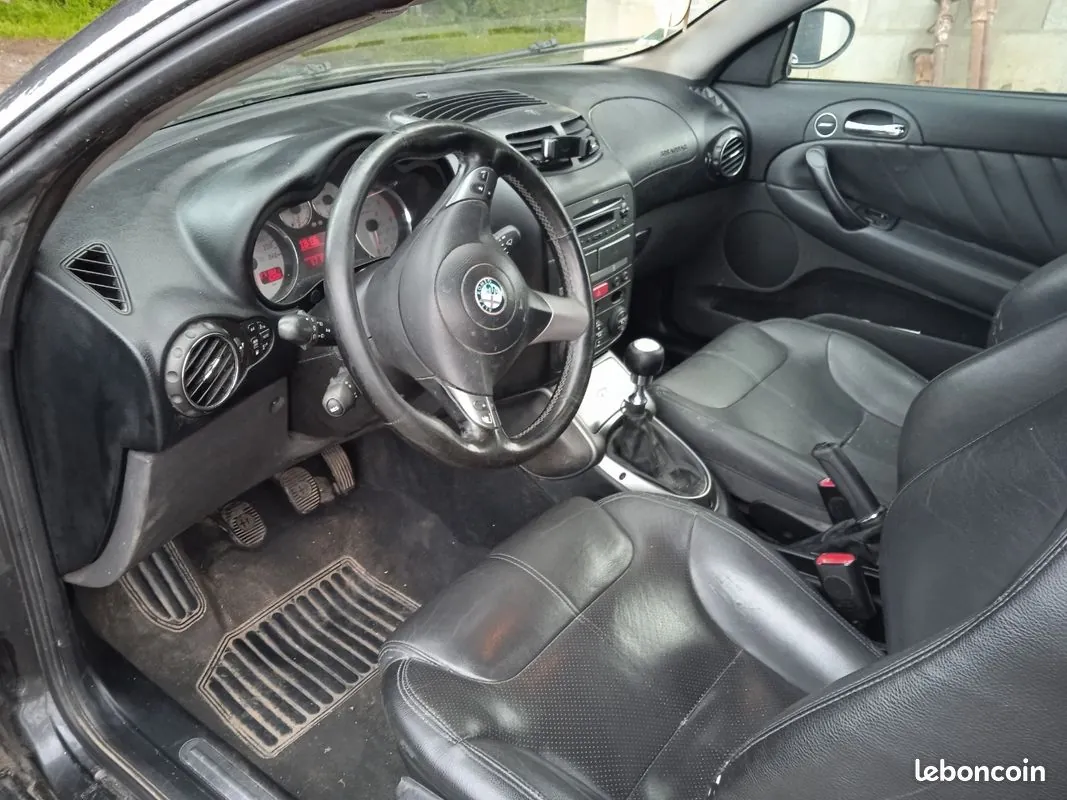 Alfa Romeo Gt 2006 photo 3