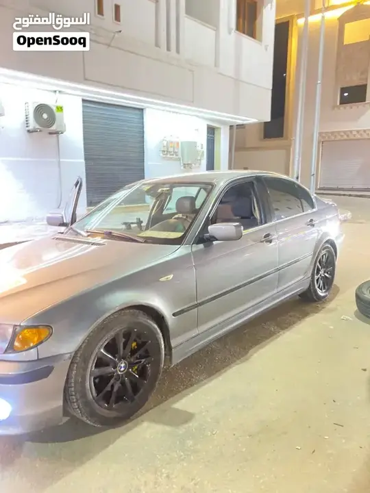BMW 3 Series 2004 photo 4