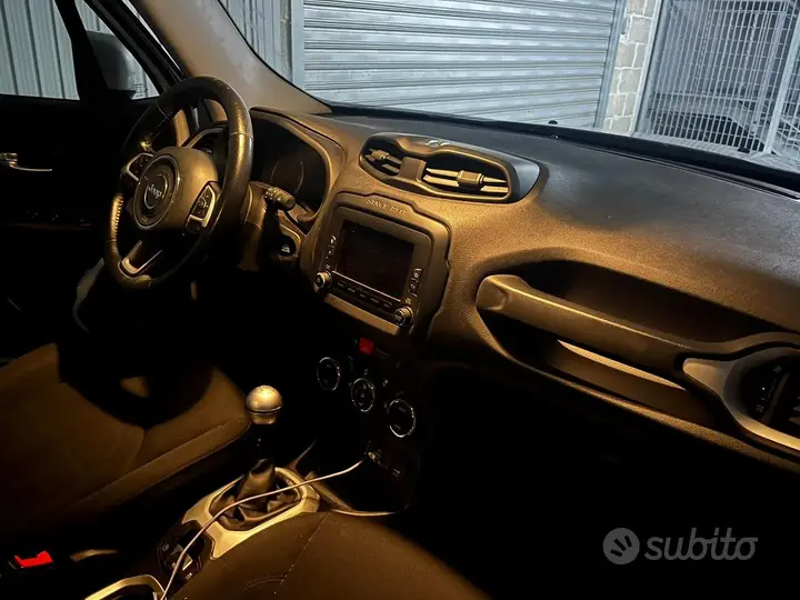 Jeep Renegade 2017 photo 4