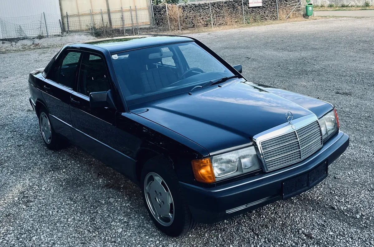 Mercedes-Benz 190 1991 photo 3