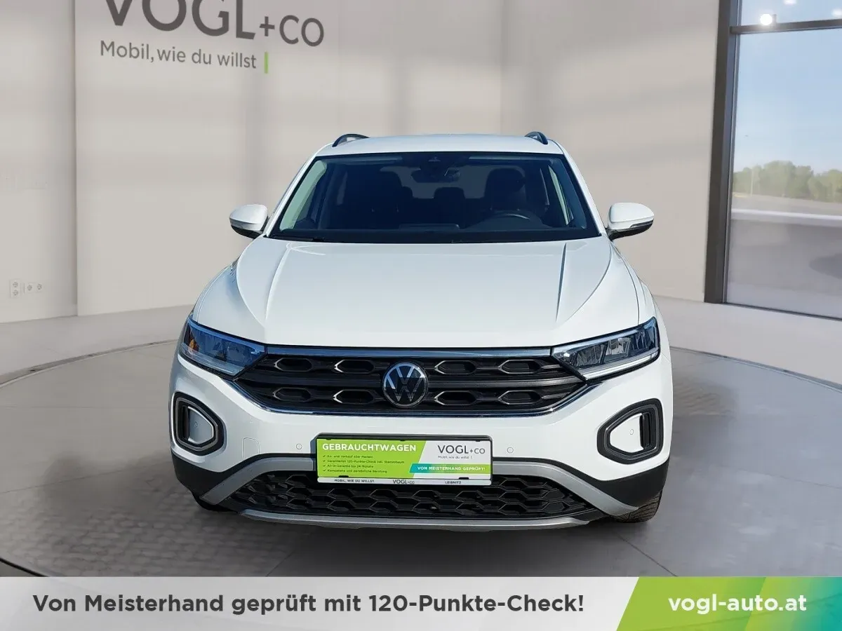 Volkswagen T-Roc 2025 photo 2