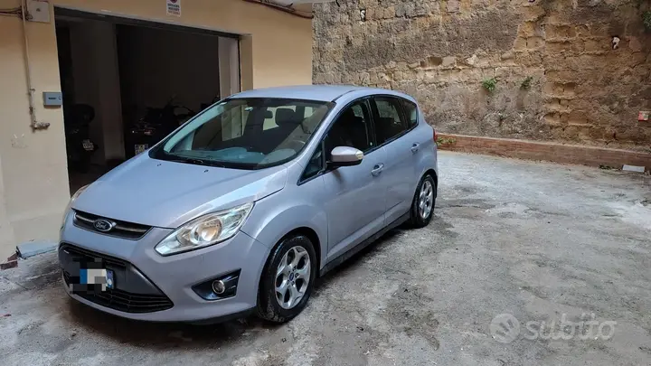 Ford C-Max 2011 photo 2