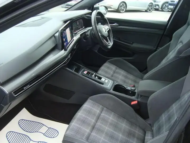 Volkswagen Golf 2021 photo 5