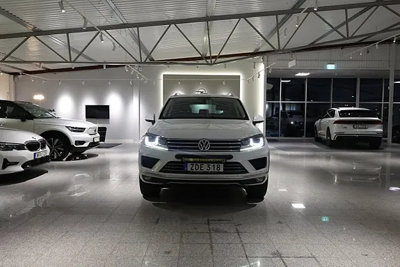 Volkswagen Touareg 2018 photo 5