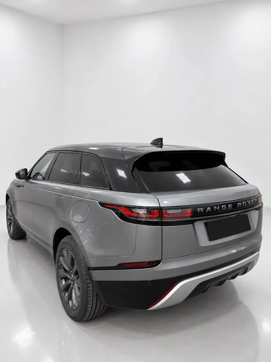 Land Rover Range Rover Velar 2022 photo 3