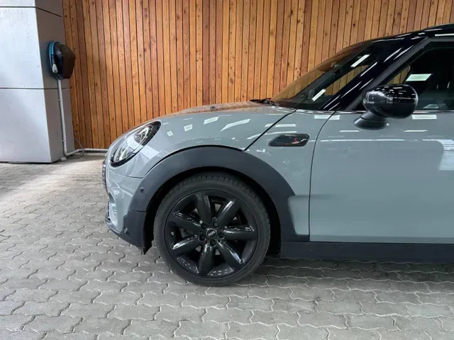 Mini Clubman 2021 photo 2