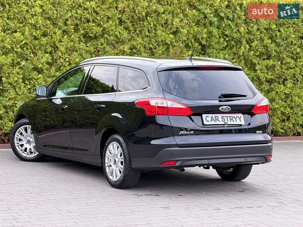 Ford Focus 2013 photo 3