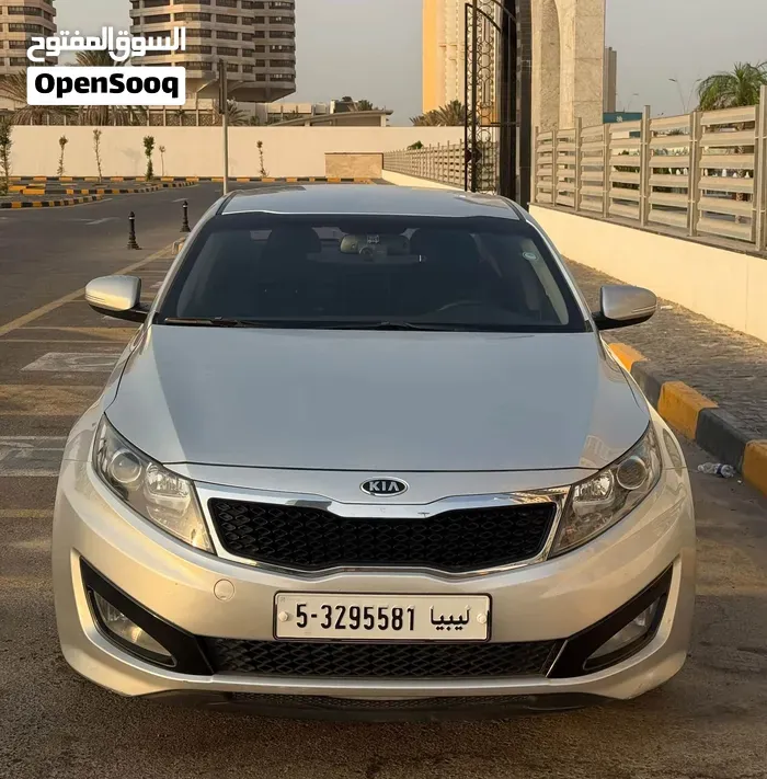 Kia K5 2012 photo 3