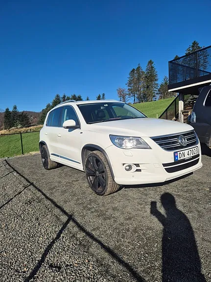 Volkswagen Tiguan 2011 photo 2