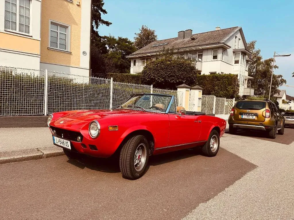 Fiat 124 Spider