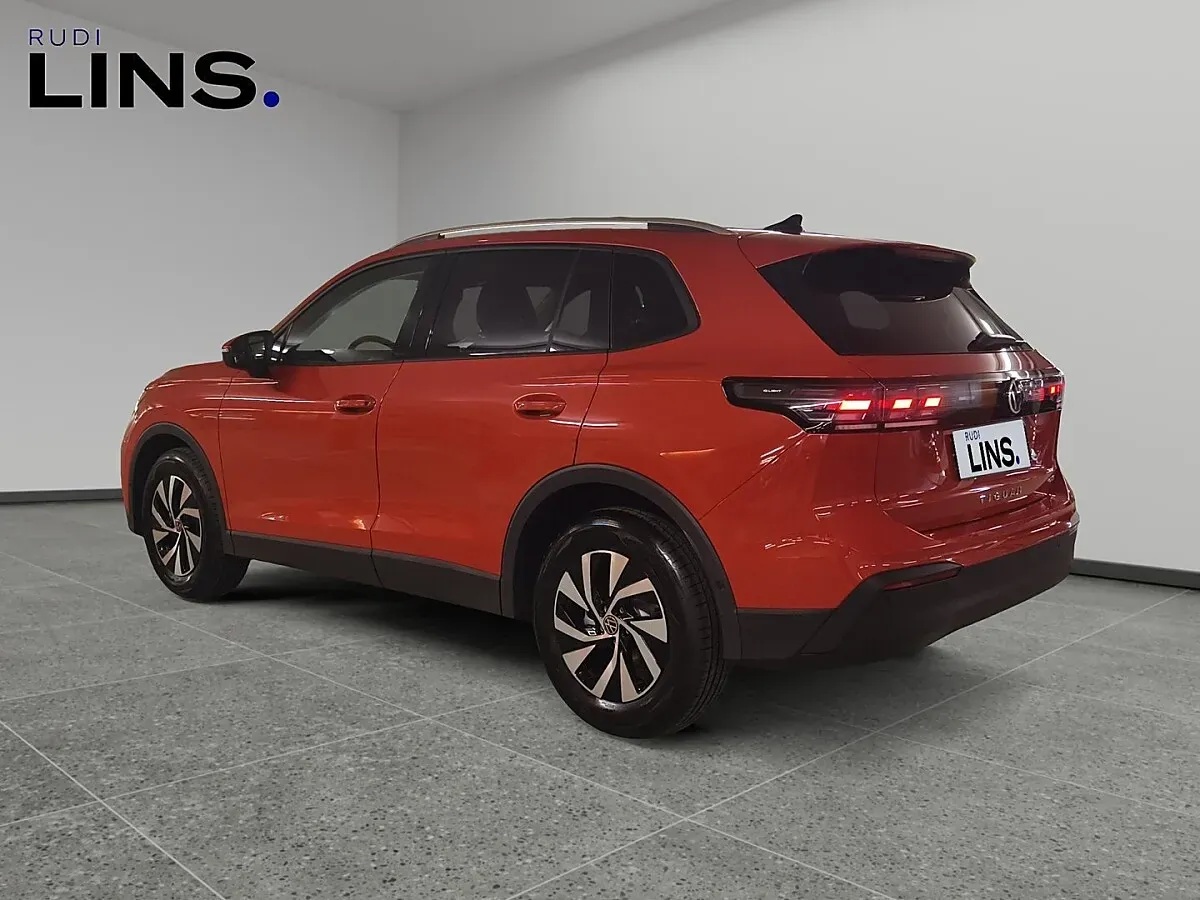 Volkswagen Tiguan 2026 photo 2