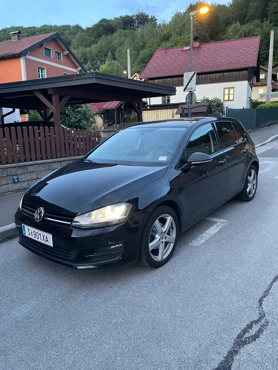 Volkswagen Golf 2014 photo 2