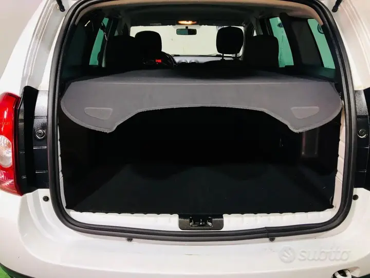 Dacia Duster 2012 photo 4