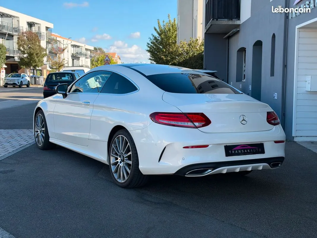Mercedes-Benz C-Class 2017 photo 3