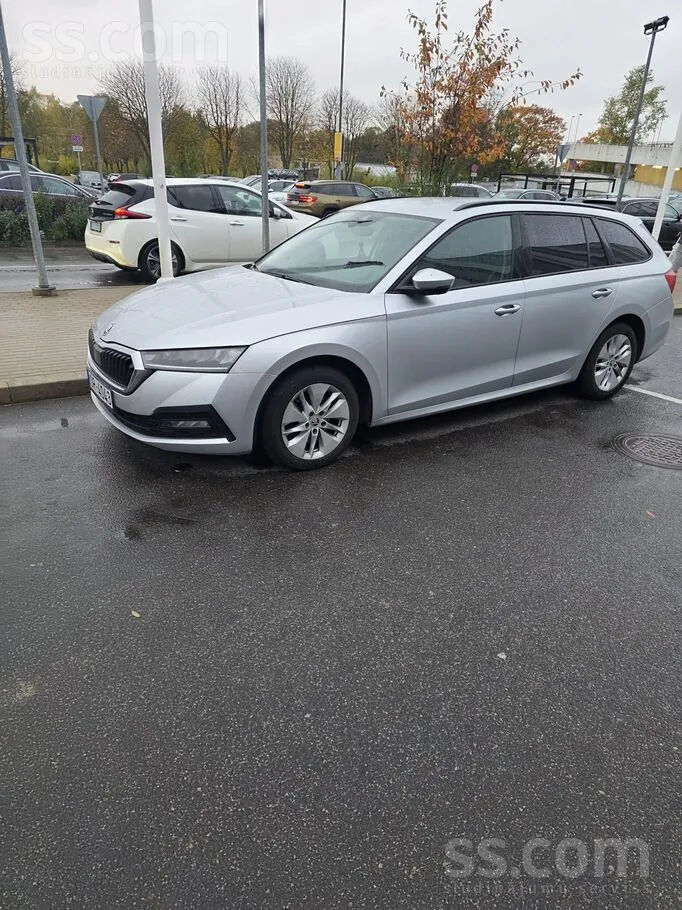 Skoda Octavia 2021 photo 2