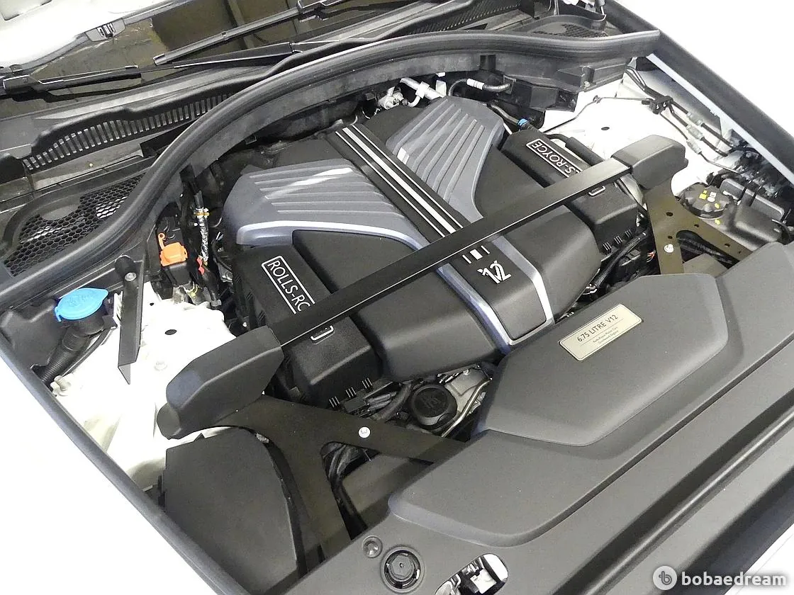 Rolls-Royce Cullinan 2025 photo 5