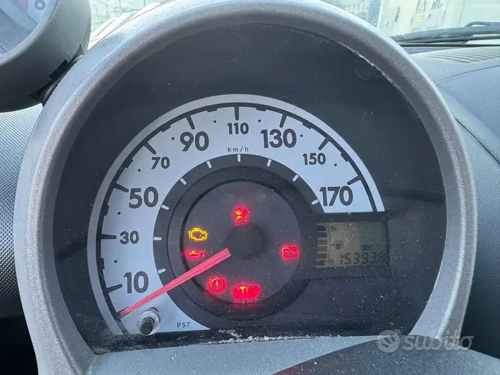 Peugeot 107 2007 photo 5