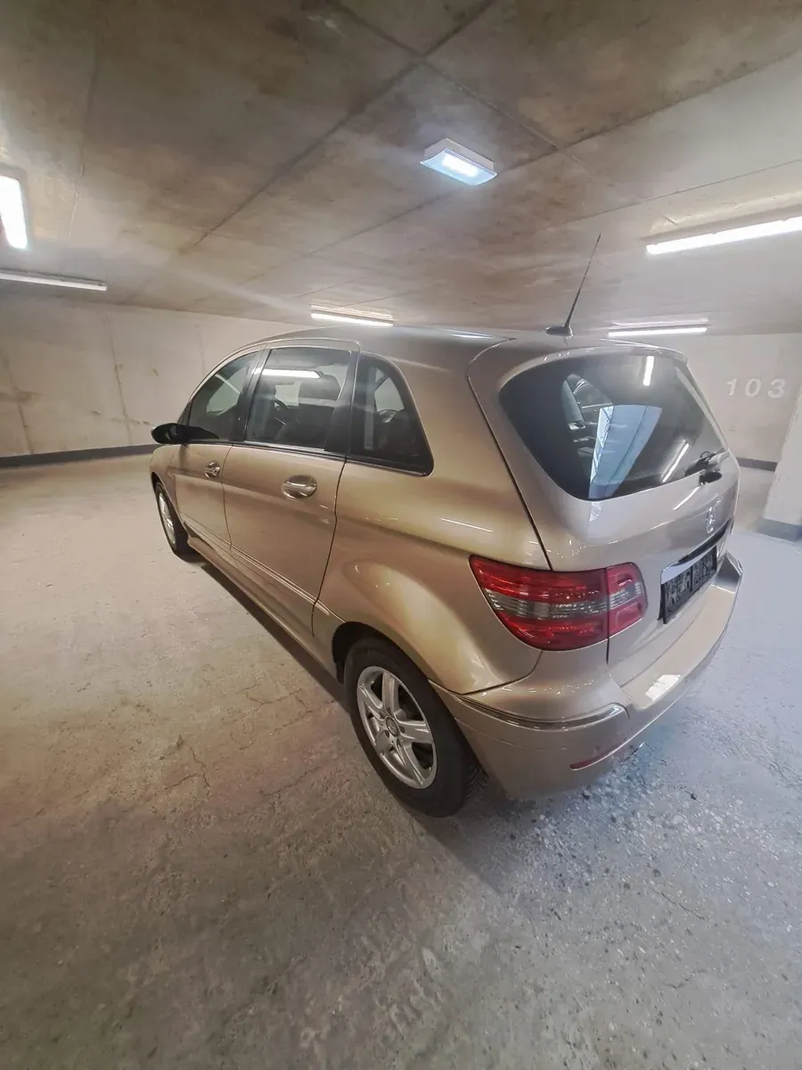 Mercedes-Benz B-Class 2008 photo 3