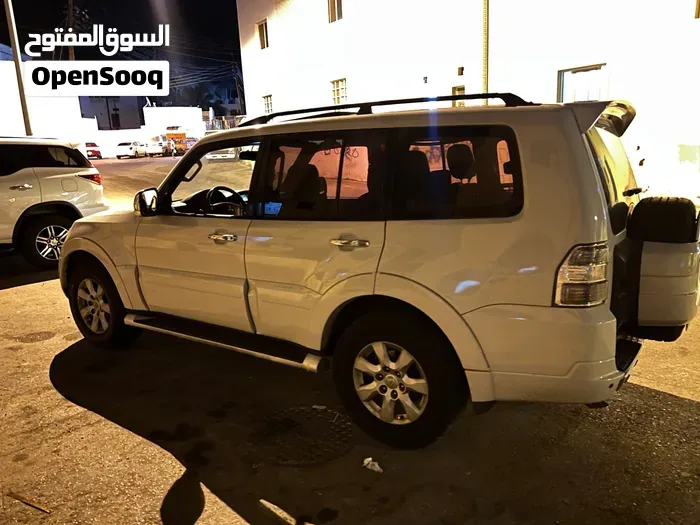 Mitsubishi Pajero Gls 2011 photo 3