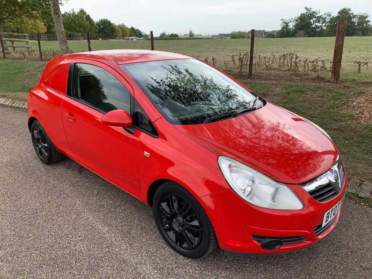 Vauxhall Corsa 2007 photo 3
