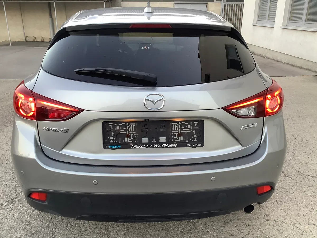 Mazda Mazda3 2016 photo 3