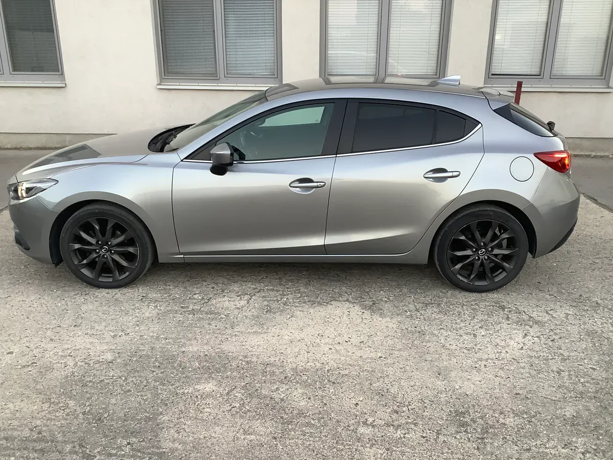 Mazda Mazda3 2016 photo 2