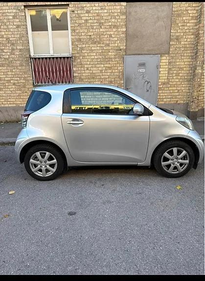 Toyota Iq 2009 photo 2