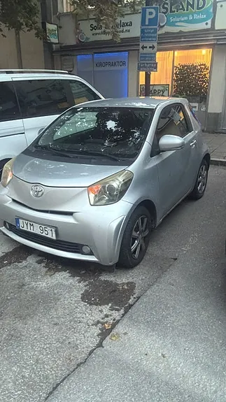 Toyota Iq 2009 photo 5