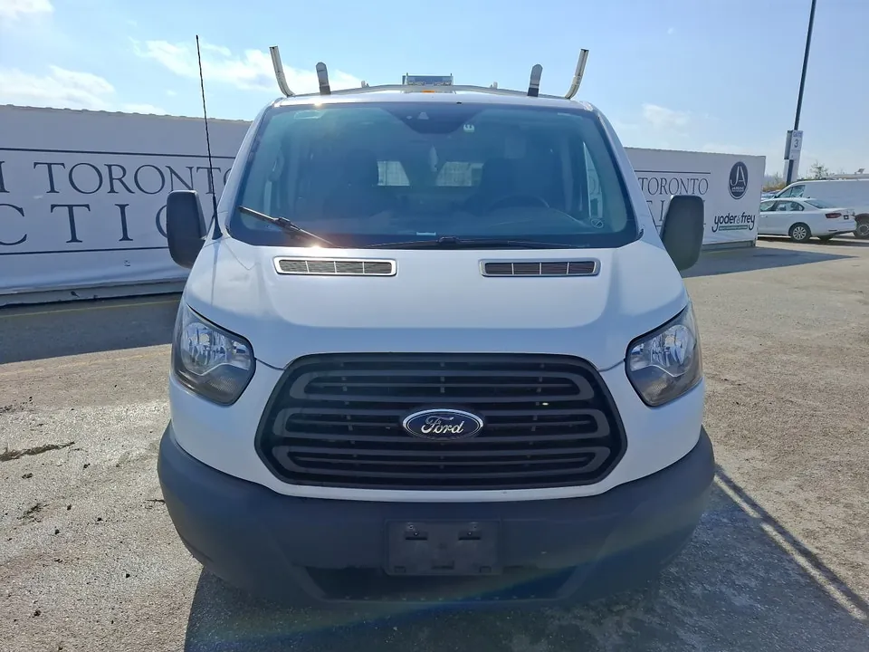 Ford Transit 2018 photo 2