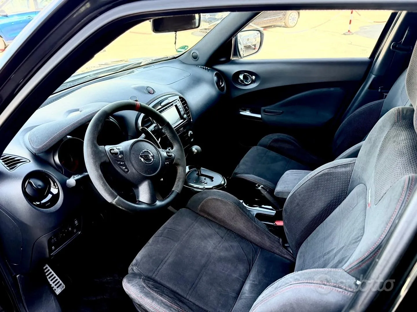 Nissan Juke 2015 photo 5