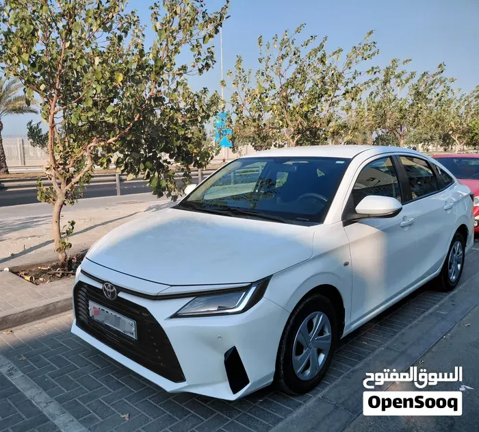 Toyota Yaris 2023 photo 3