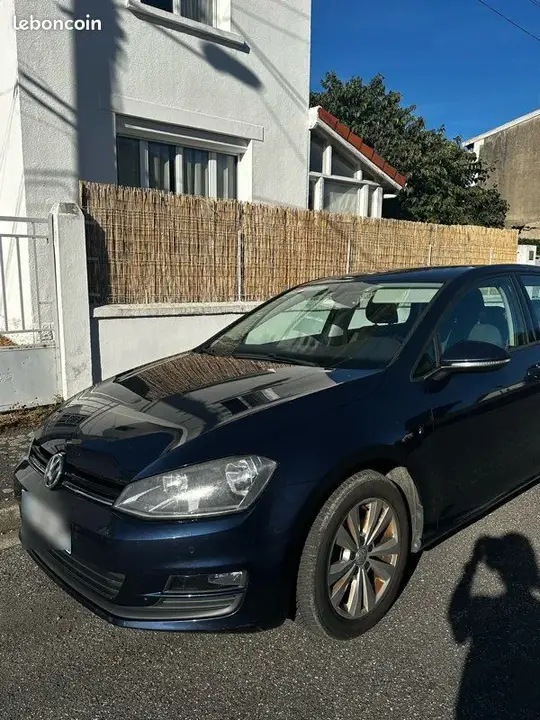 Volkswagen Golf 2013 photo 2