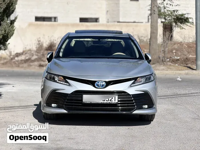 Toyota Camry 2023 photo 5