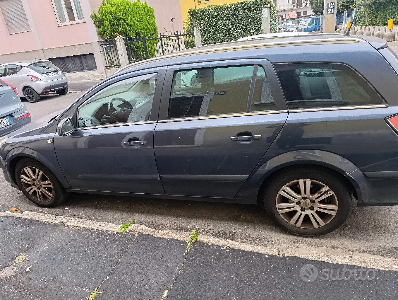 Opel Astra 2008 photo 2