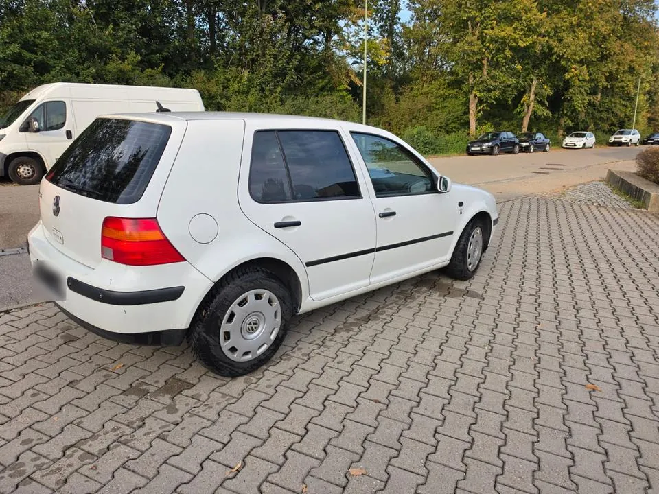 Volkswagen Golf 4