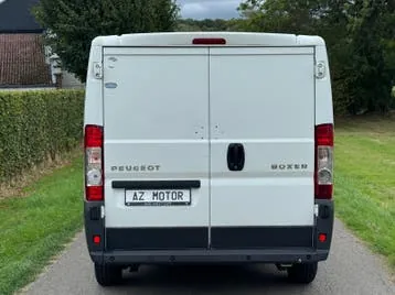 Peugeot Boxer 2010 photo 3